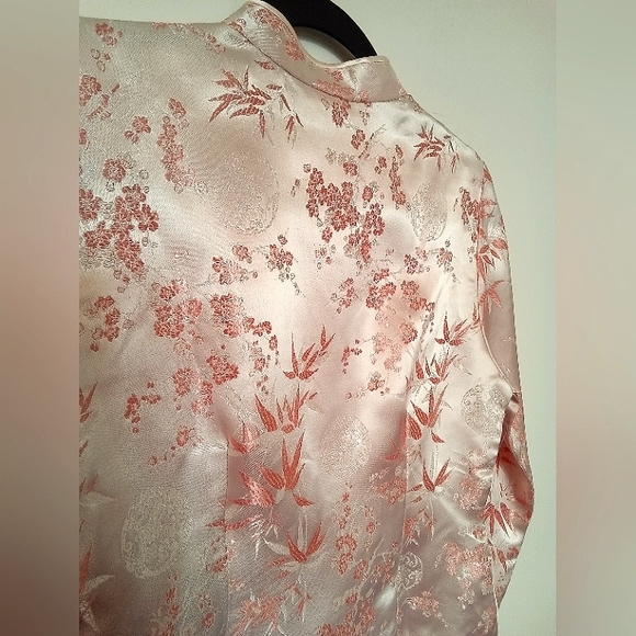 Asian Style Long Sleeve Satin Top - Picture 12 of 16